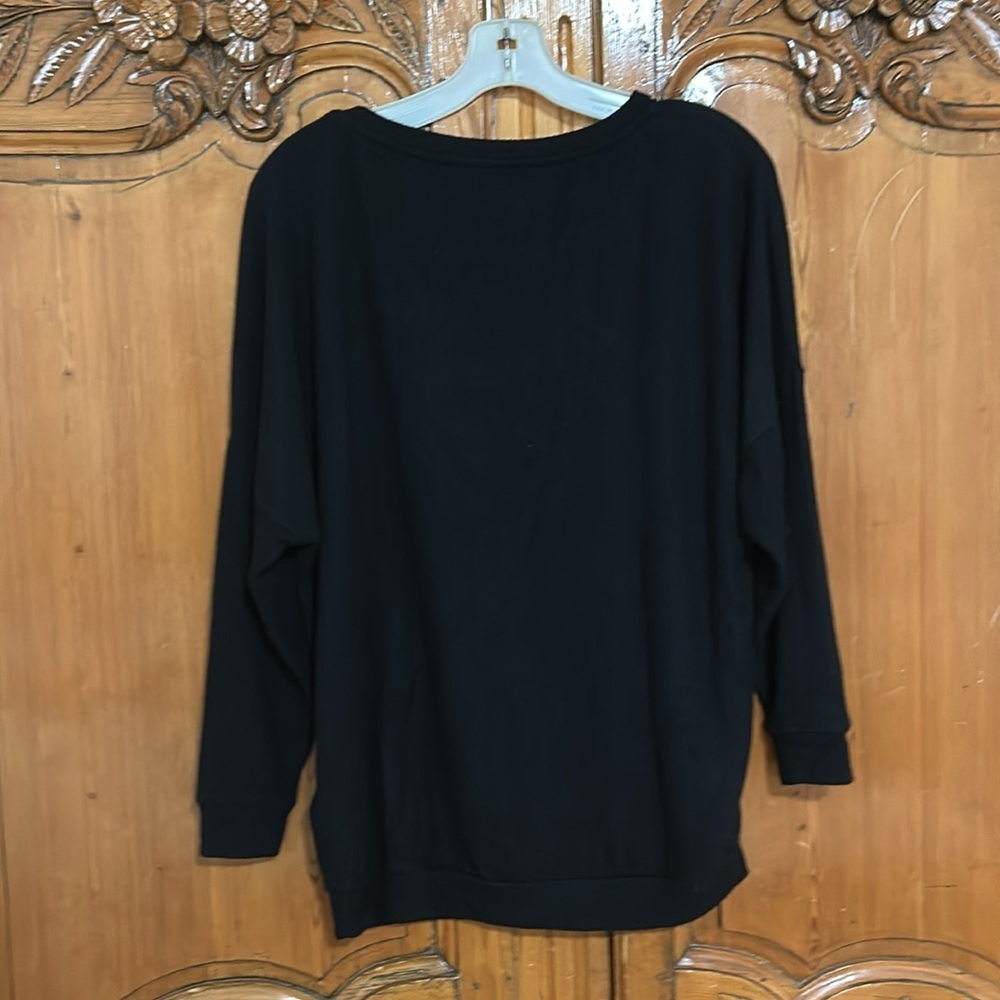 Joie Classic Lightweight Sweater with Round Neckline, Ribbed Cuffs Hem Small - Picture 3 of 5